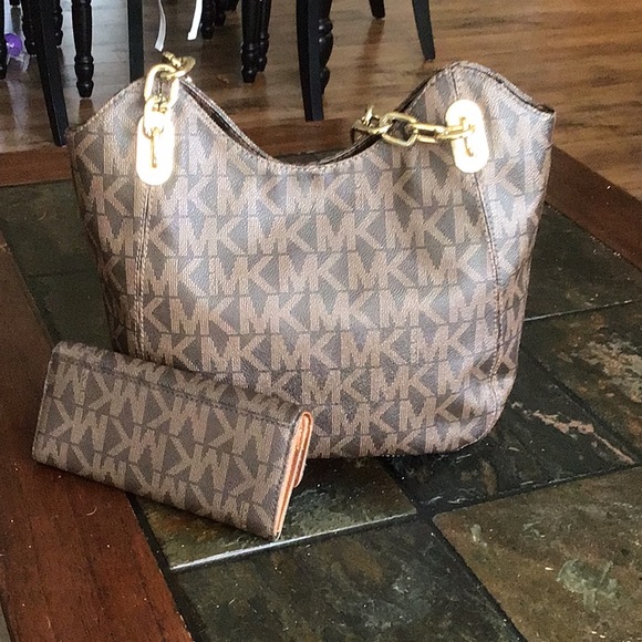 SOLD - Picture 8 of 8